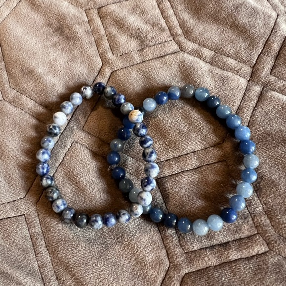 Lot of Two Handmade Natural Blue Aventurine & Blue Dot Jasper Beaded Bracelets - Picture 1 of 7